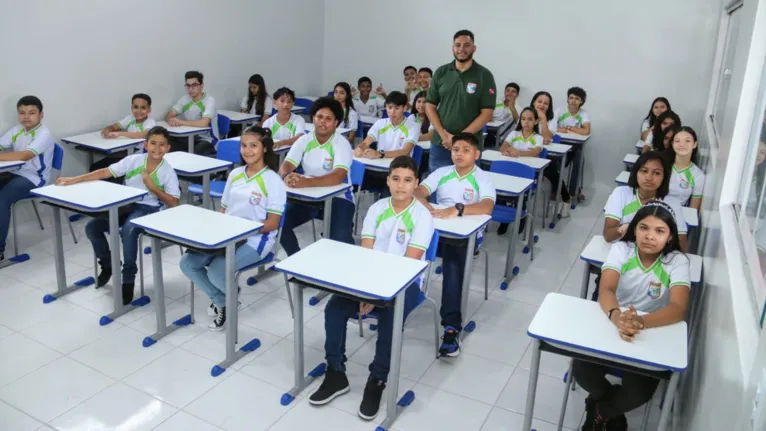 a Escola M. E. F. Parque das Palmeiras é referência entre as escolas municipais