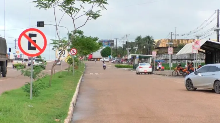 Mais de 30 veículos já foram removidos neste local