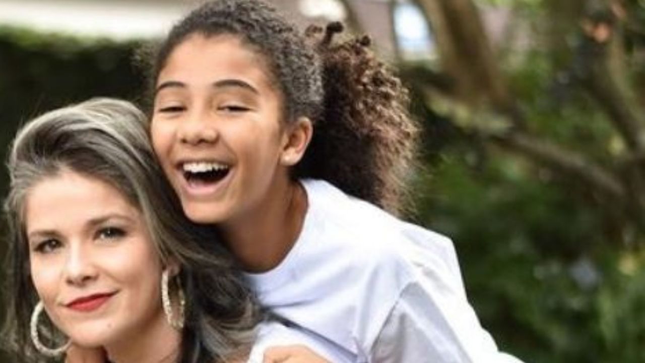 Filha de Samara Felippo sofre racismo em escola de elite
