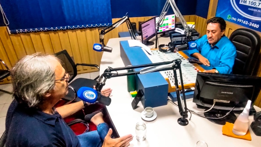 Dth. Domingos Oliveira, Especialista em Sistema Imunológico, participou na última sexta-feira (8) de entrevista na Rádio Clube FM 100,7 Mhz com o jornalista Nonato Dourado