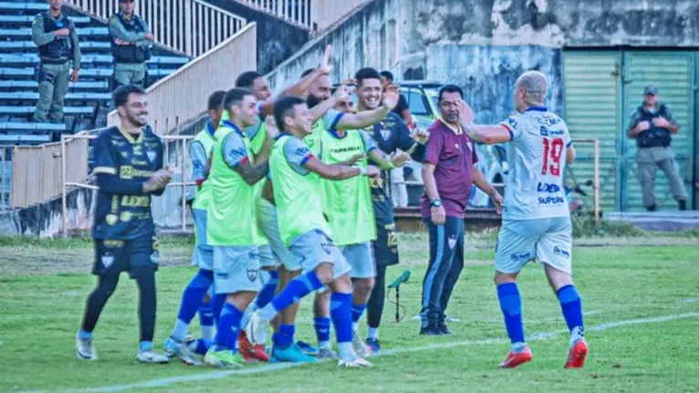 Kaike e  Caíque Baiano marcaram os gols para o Águia de Marabá