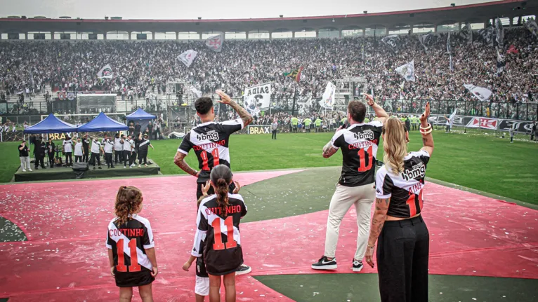 Torcida fez a festa em São Januário