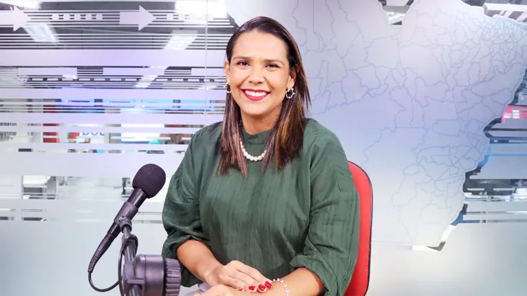 Aline Bastos, educadora financeira é a convidada do novo episódio do videocast Dol Delas.