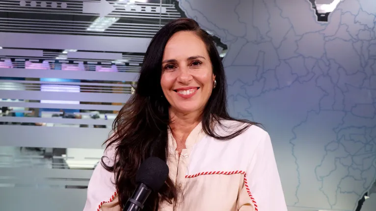 Leila Loureiro, professora, escritora e advogada.