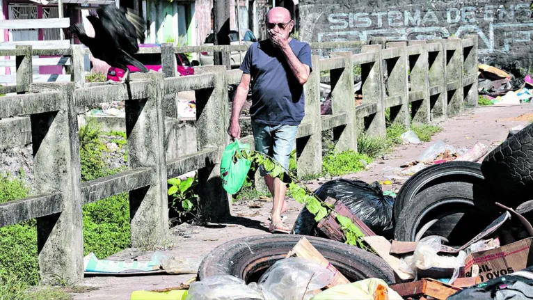 Ananindeua: lixo toma conta de vias públicas no município