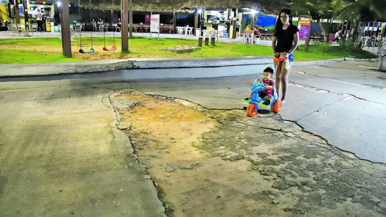 Abandono do espaço do Ver-o-Rio gera reclamações