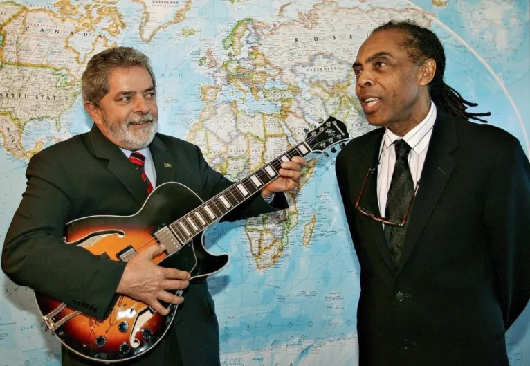 Gilberto Gil e Lula, quando foi ministro da Cultura nos primeiros mandados do petista
