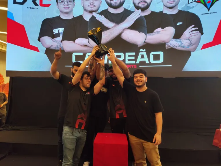 Dirocha eSports é o maior campeão de jogos eletrônicos na região