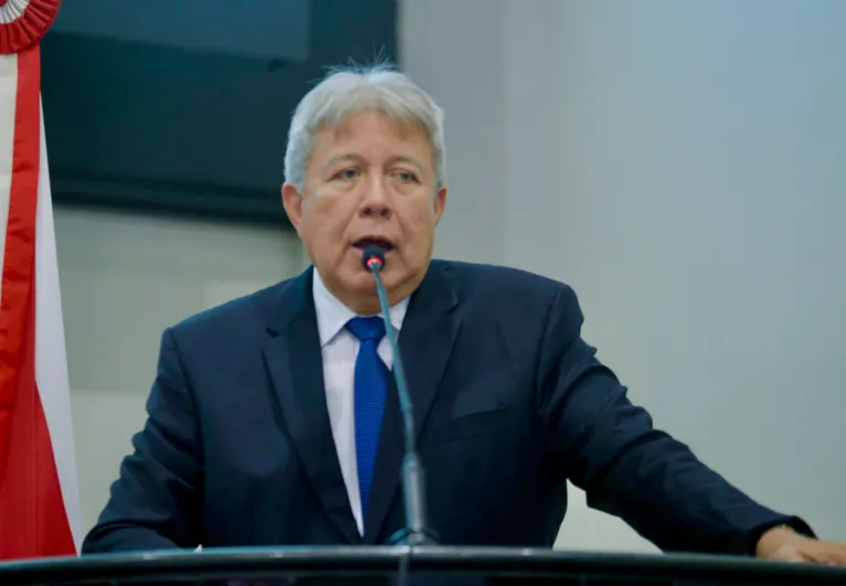 O deputado Iran Lima (MDB)