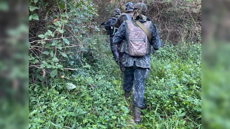 Polícia fez buscas por armas e drogas nas margens do rio Itacaiúnas