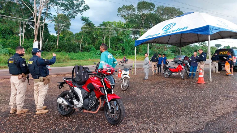 A equipe do Grupo Especial de Motociclistas da PRF veio para reforçar o efetivo de Marabá