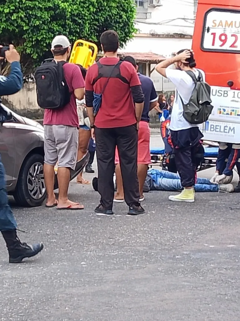 Acidente deixa motociclista ferido no bairro do Umarizal