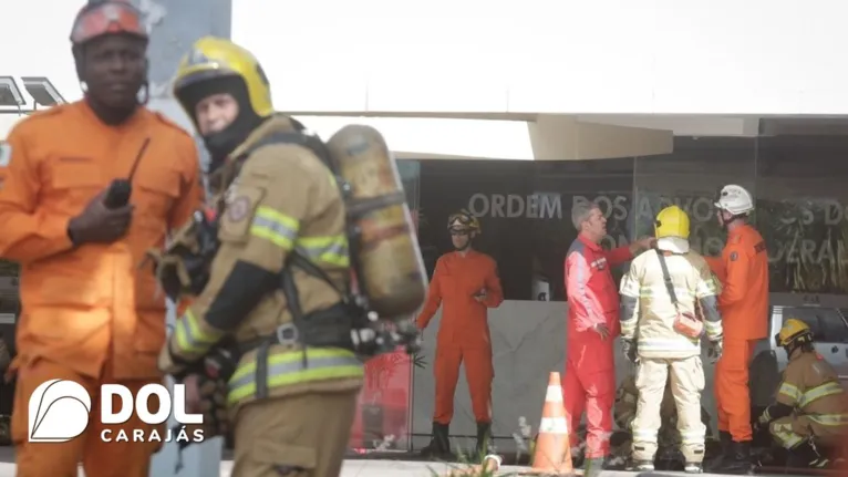 O Corpo de Bombeiros informou que cerca de 40 militares participaram da operação