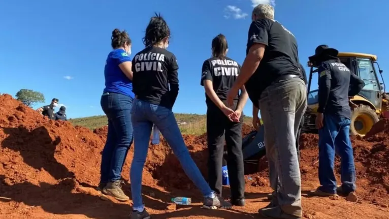 Ossada foi encontrada enterrada em uma fazenda de Orizona (GO)