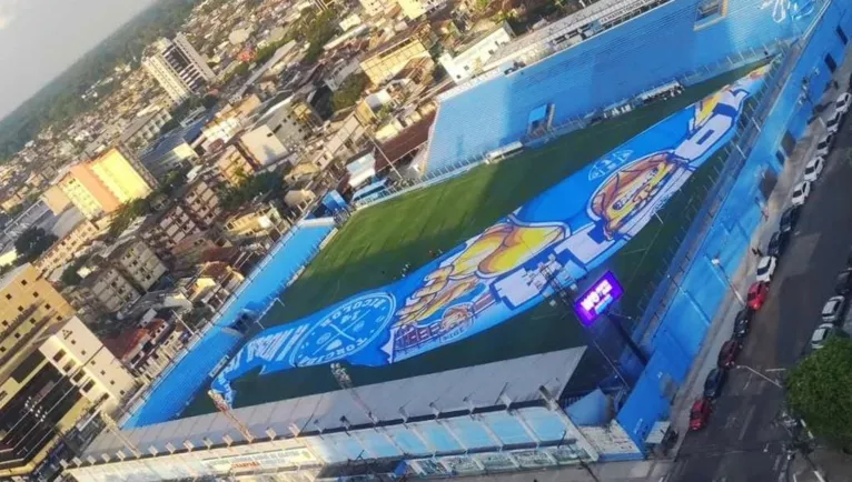 Novo bandeirão da torcida do Paysandu