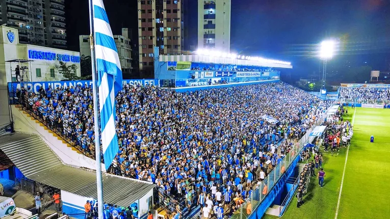 Curuzu viu o Papão lutar até o fim, mas não teve gols