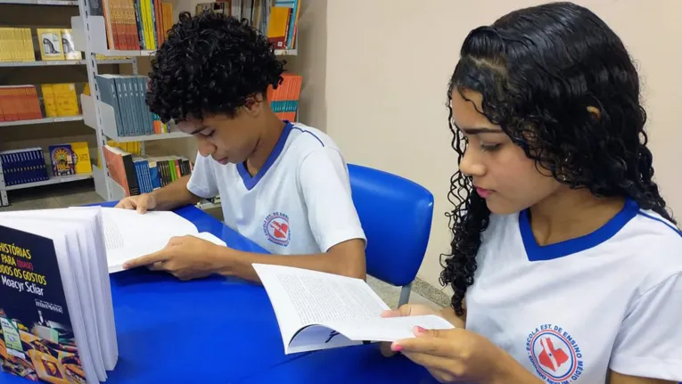 Escolas são entregues com bibliotecas pelo Governo do Pará, para pesquisas dos estudantes