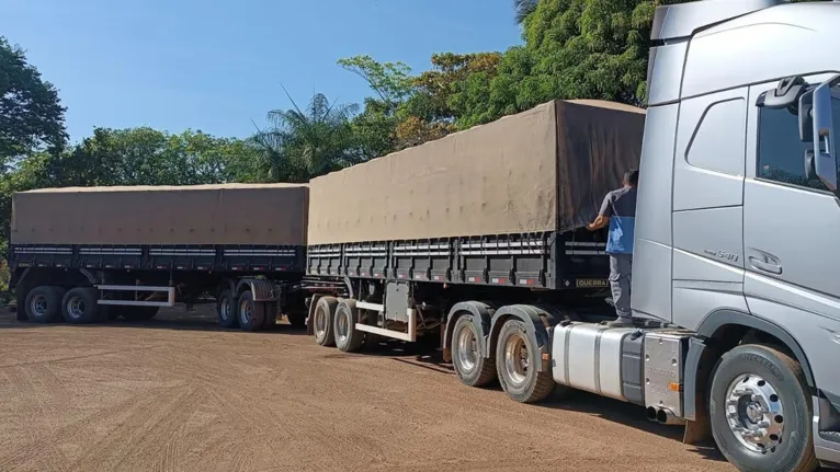 O veículo partiu do município de São Félix do Xingu, no Pará, com destino a Jacupiranga, no Estado de São Paulo