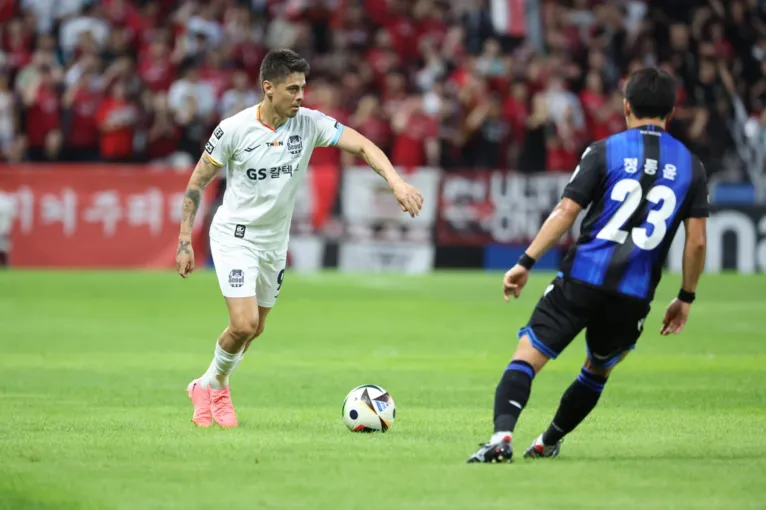 Paraense Willyan celebra boa fase na Coréia do Sul