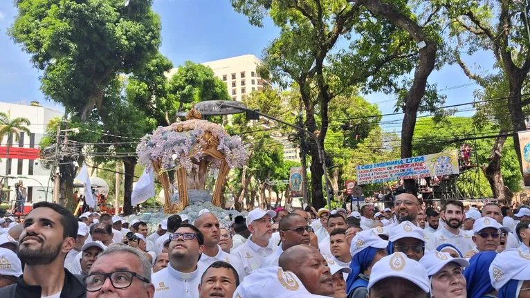 Paraenses celebram Círio 2024 em 5 horas de romaria