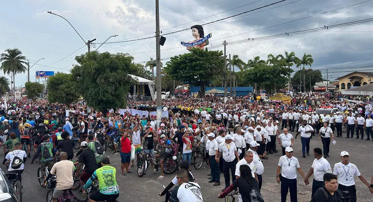 Termina a romaria do Traslado após cerca de 10 horas