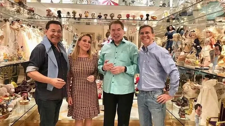 Silvio Santos tinha quarto com coleções de bonecas e brinquedos em sua mansão