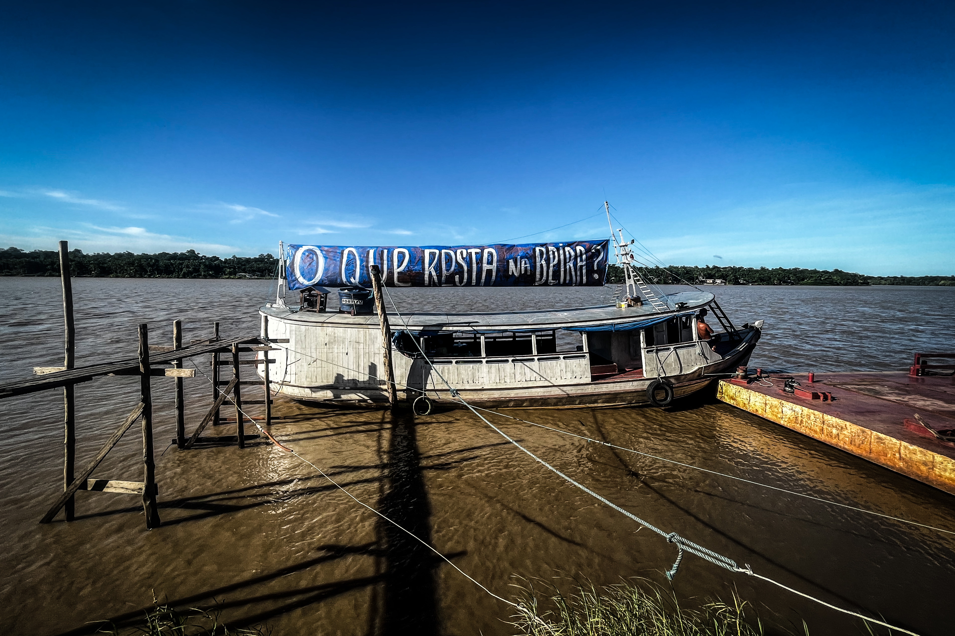 Na ilha das imagens as fotografias exploram as memórias sociais, ambientais e emocionais do Bailique.