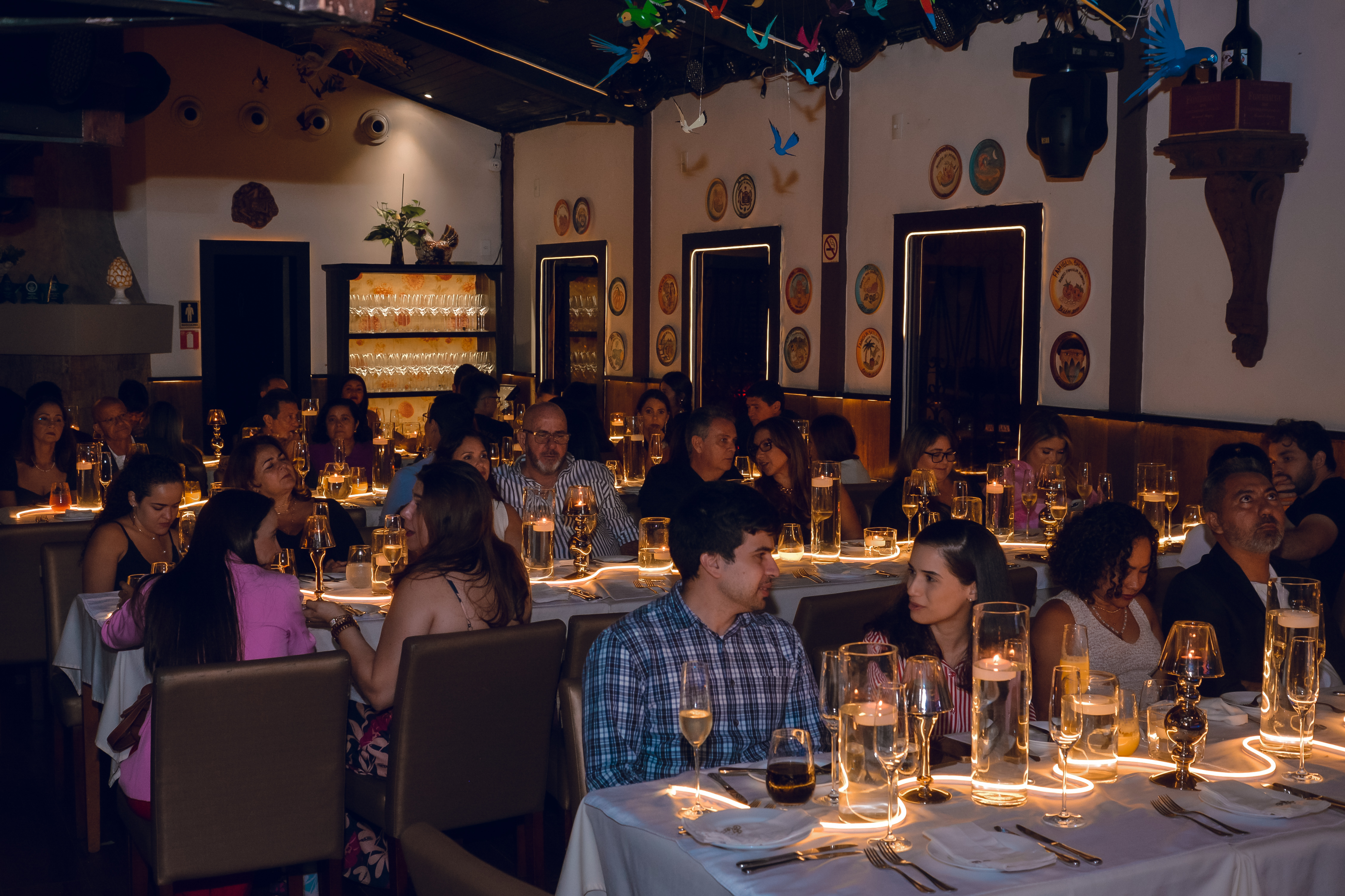 Além do lançamento, a noite foi marcada por um jantar especial no Restaurante Famiglia Sicilia. (Foto:
Leonardo Lima)