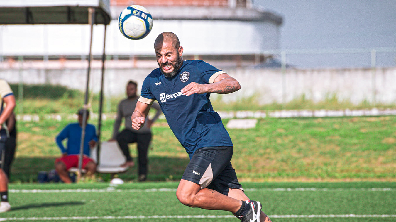 Acesso para o atacante é parte do caminho. Ele quer o bi da Série C do Leão