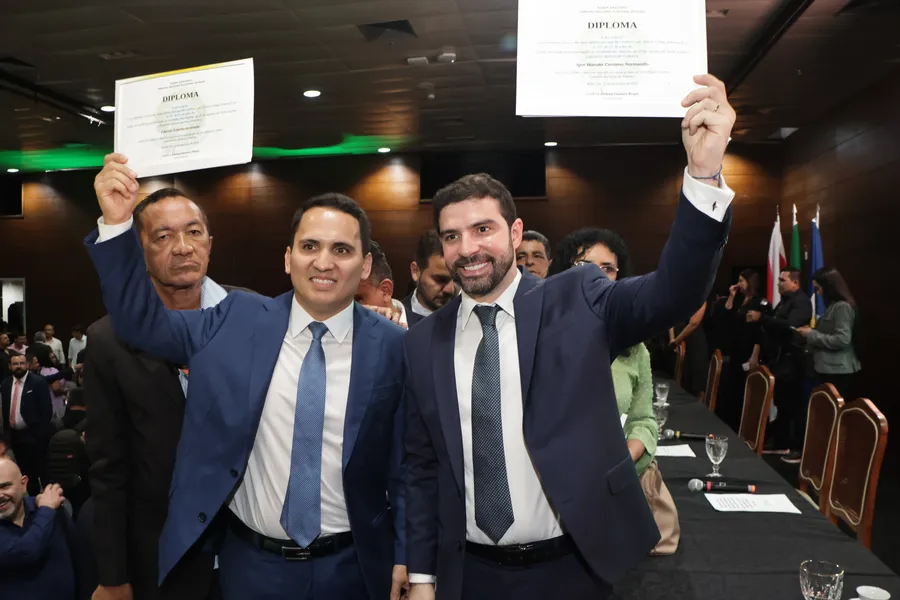 Igor Normando e vereadores eleitos são diplomados em Belém