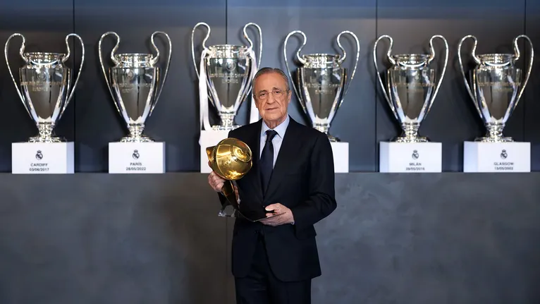 Florentino Pérez recebeu o Prêmio Globe Soccer de Melhor Presidente de Todos os Tempos