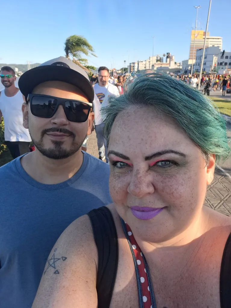 Letícia vive uma relação saudável e normal com o marido, que não vive com HIV