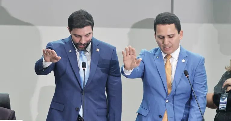 O prefeito de Belém, Igor Normando, e o vice-prefeito, Cássio Andrade.