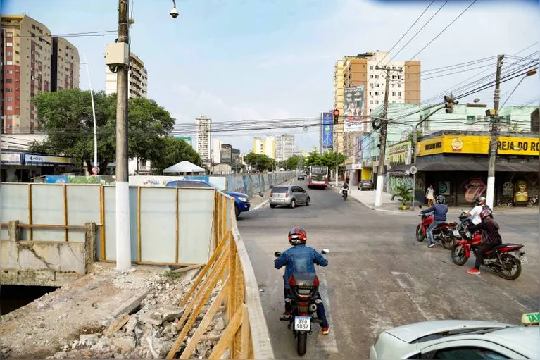 Condutores e pedestres precisam ficar atentos às aterações no perímetro da Avenida Tamandaré.