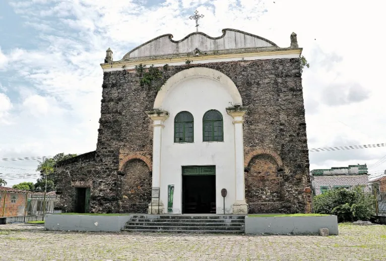 Igreja de Pedra em Vigia.