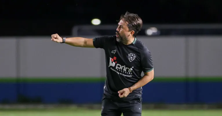 O treinador avaliou a atual situação do campeonato estadual