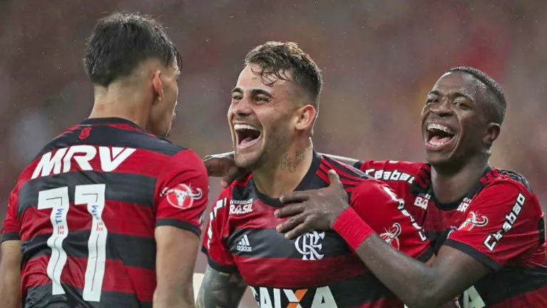 Lucas Paquetá, Vizeu e Vini Jr na época do Flamengo