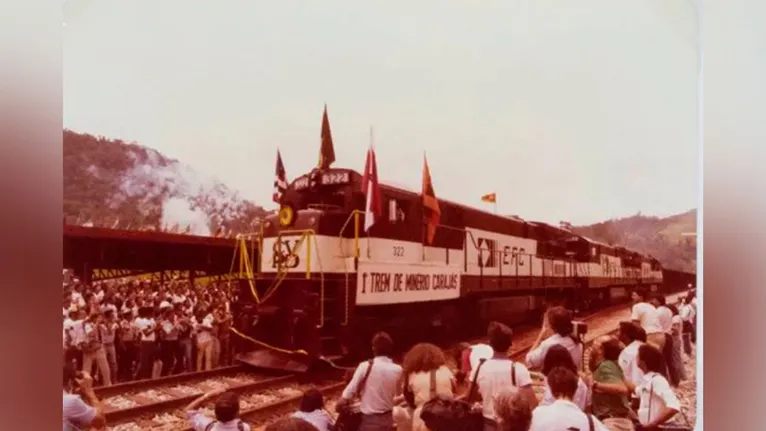 Inauguração da ferrovia Carajás em 1985