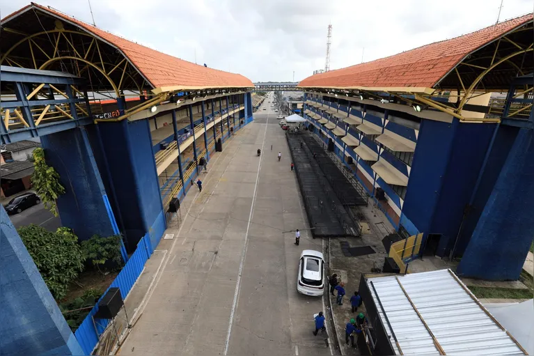 Aldeia Cabana, no coração da Pedreira: primeiro e único sambódromo da cidade