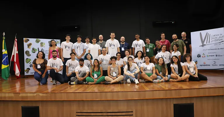 O evento reuniu representantes de sete países e mais de 400 participantes.