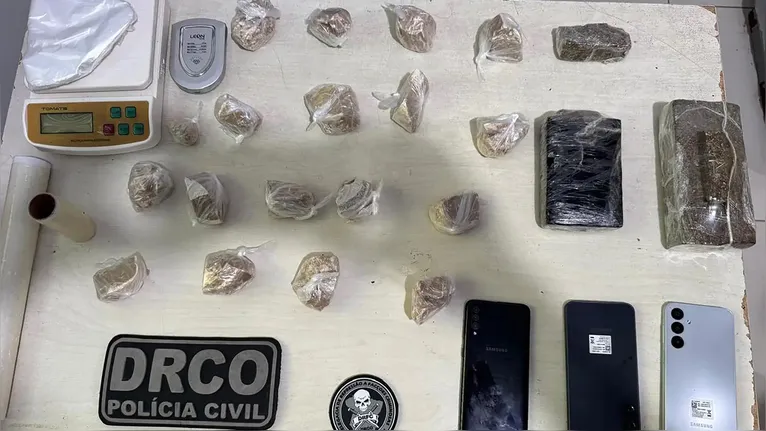 Material usado pelos detidos também foram apreendidos