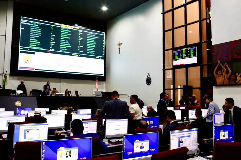 Projeto obriga envio de mensagem aos proprietários de veículos apreendidos no Pará