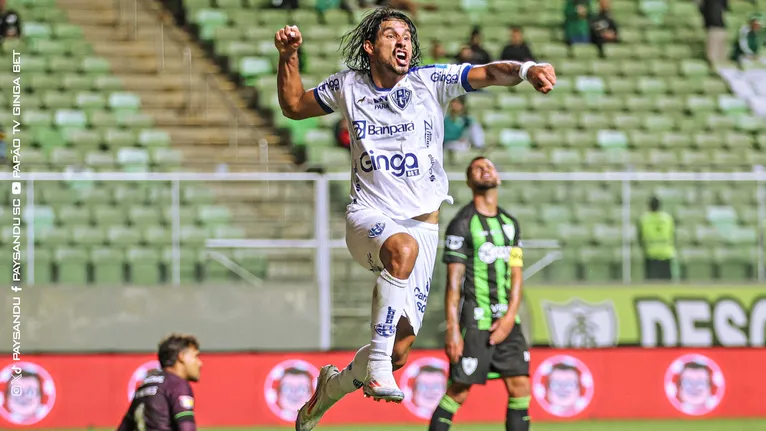 Benítez chegou a marcar 2 a 0 para o Lobo...