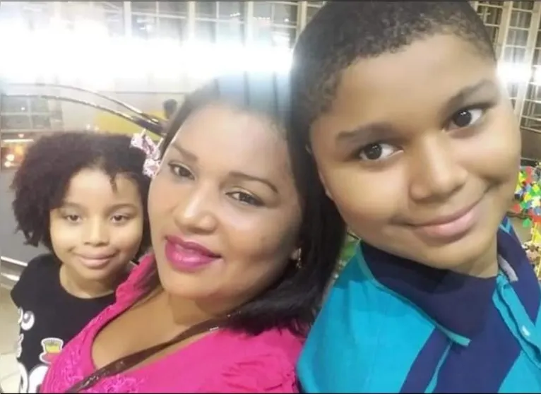 Marly da Paixão é mãe de três filhos atípicos: Anderson, Esther e Estevão.