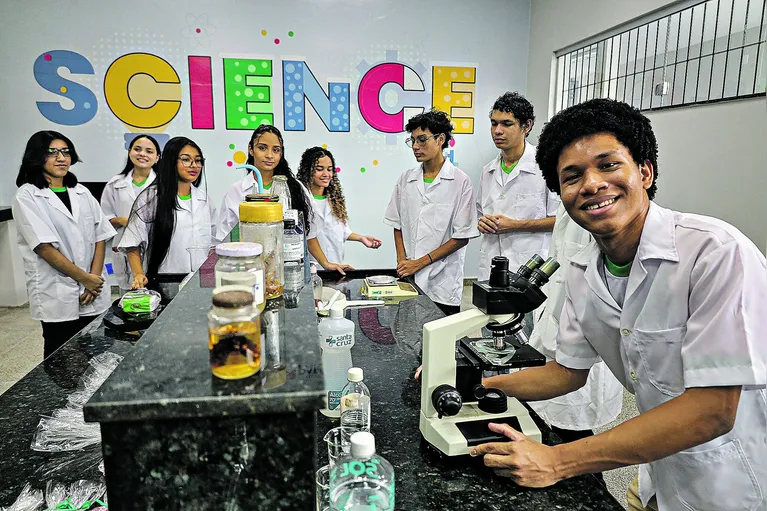 Esta é a 168ª escola entregue pela atual gestão estadual, somando mais de R$ 10 milhões em investimentos.