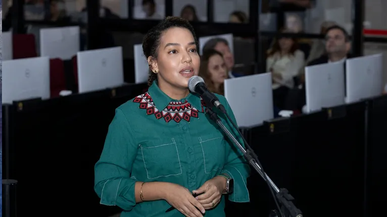A deputada Lívia Duarte (PSOL)