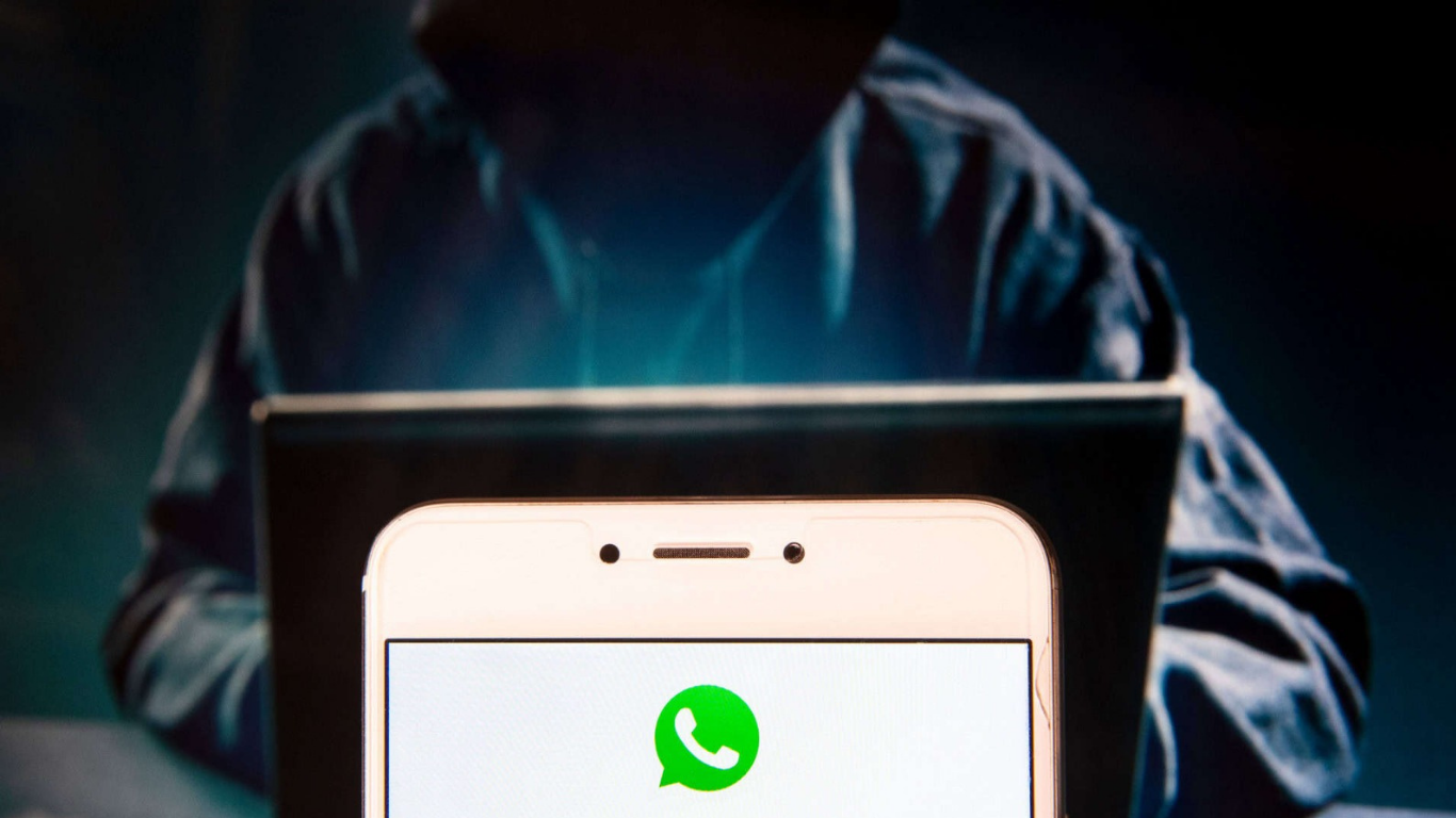 Malfeitores estão utilizando o WhatsApp indevidamente, no qual enviam mensagens para usuários — a maioria de Belo Horizonte (MG) — usando o nome de Gabigol