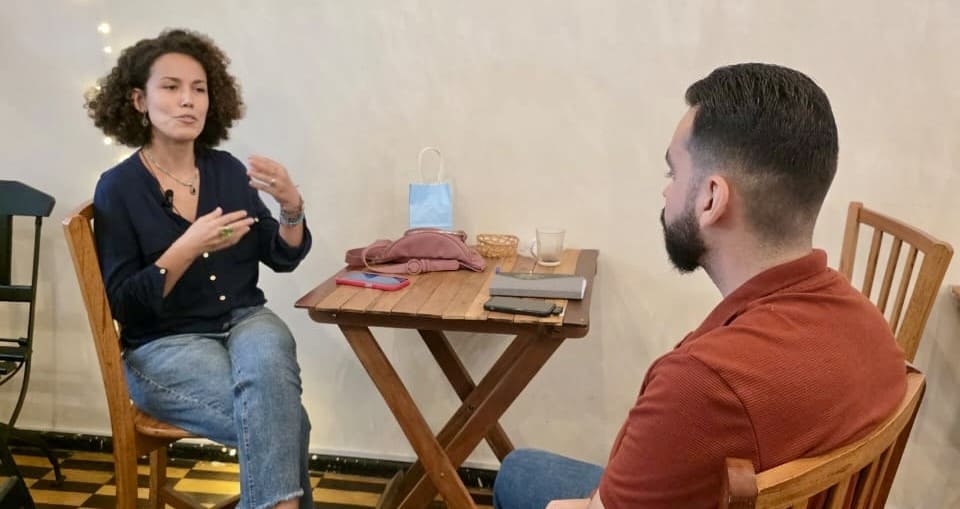 Socióloga Larissa Ponte explica como o veganismo contribui para a redução das emissões de gases do efeito estufa