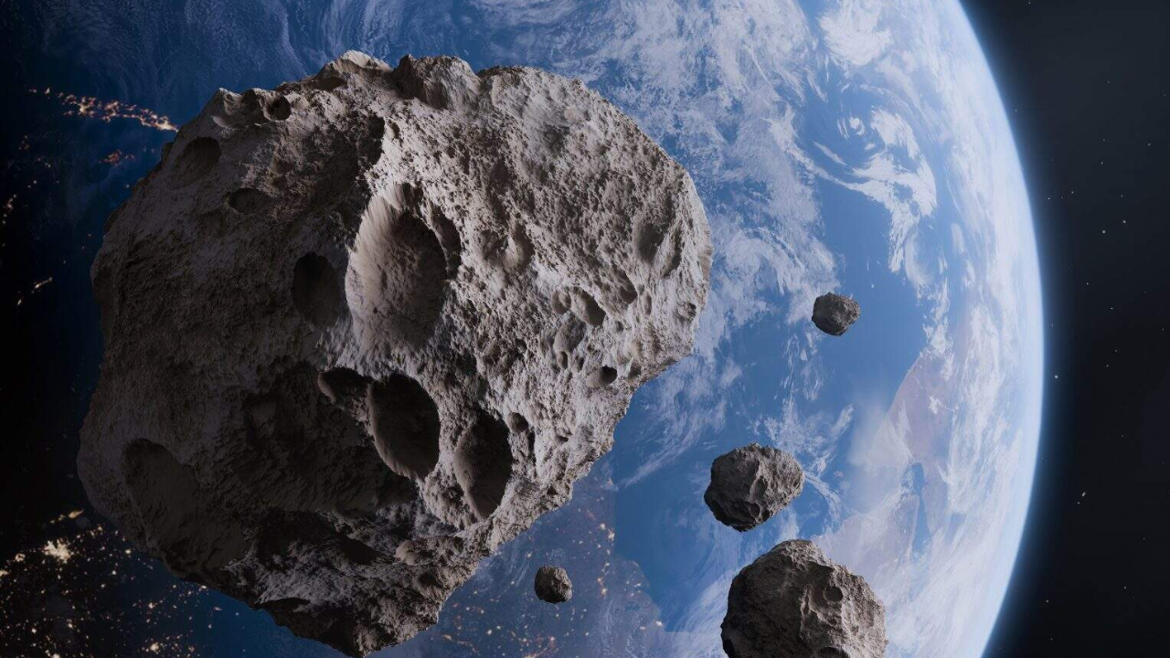 Todos os dias, asteroides passam relativamente próximos da Terra