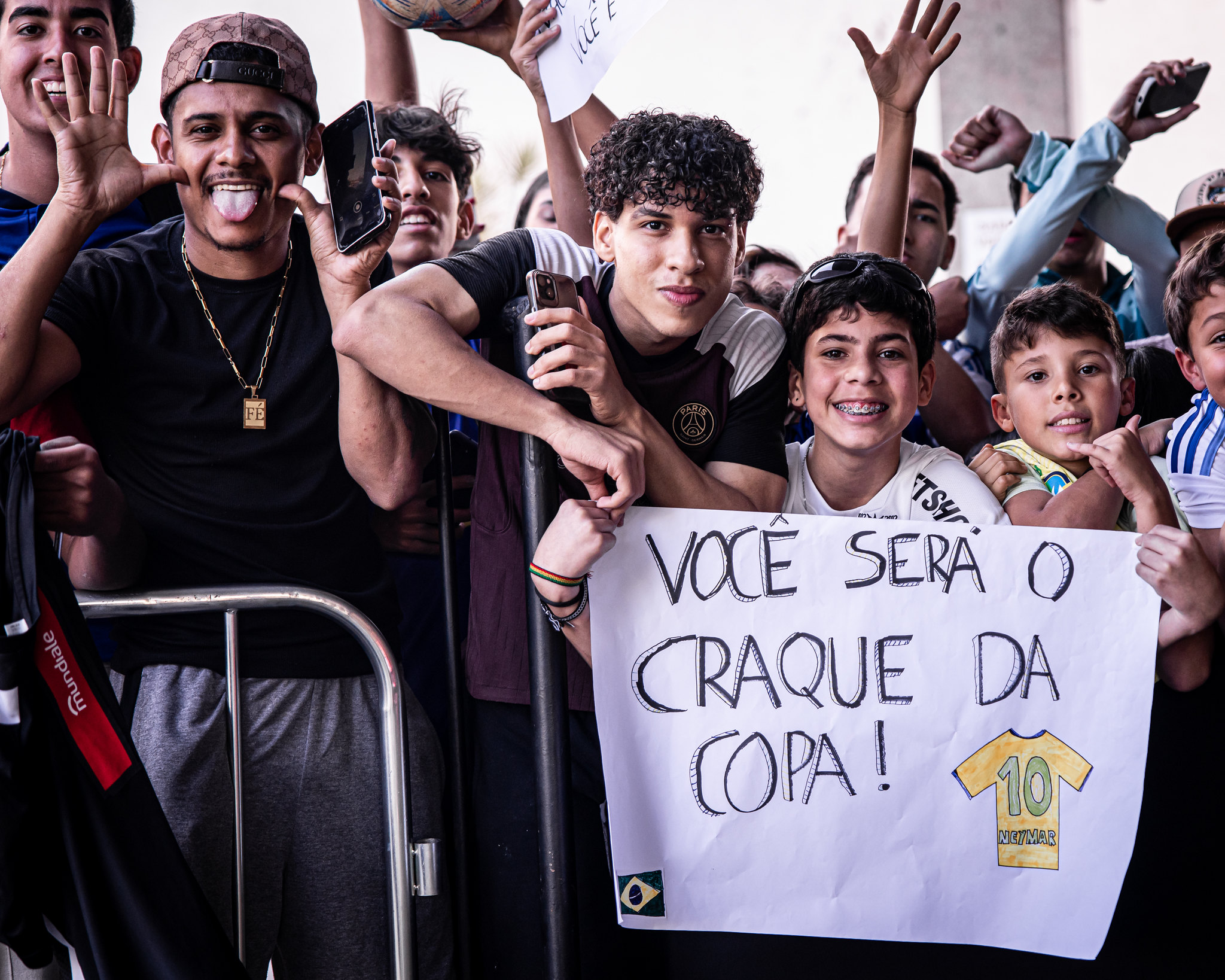 Torcidas apostam no camisa 10 do Santos para trazer o hexa